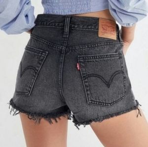 Levi’s 501 Original High Rise Shorts 28x3